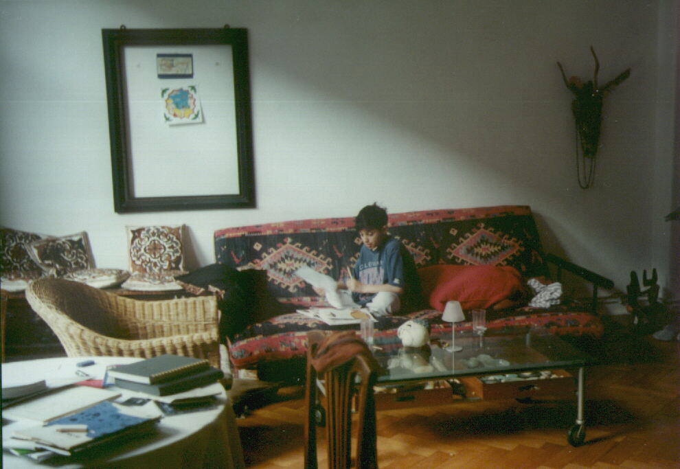 living.jpg - 84333 Bytes